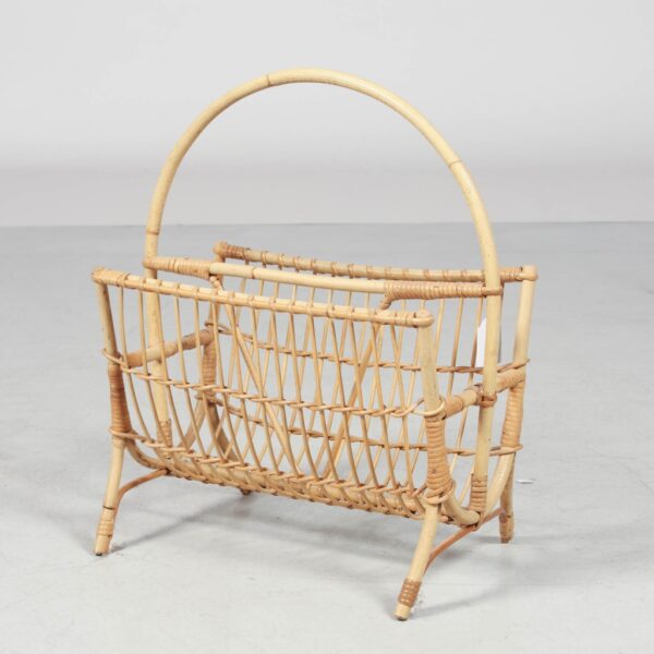 Handmade Rattan Magazine Rack - Image 3