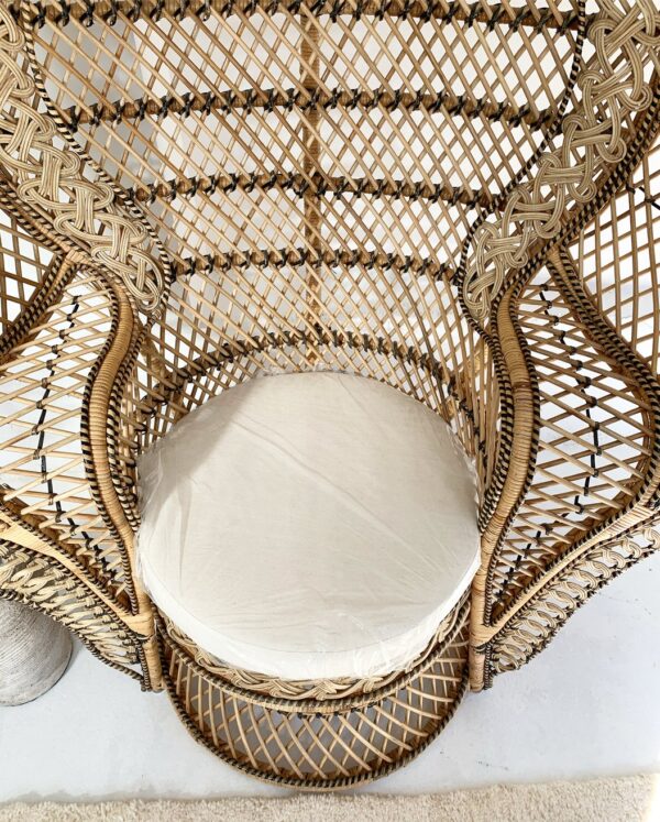 Handmade Rattan Peacock Chair - Image 3