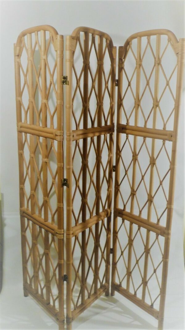 Handmade Rattan Partitions | Rattan Screen | Rattan Room Divider