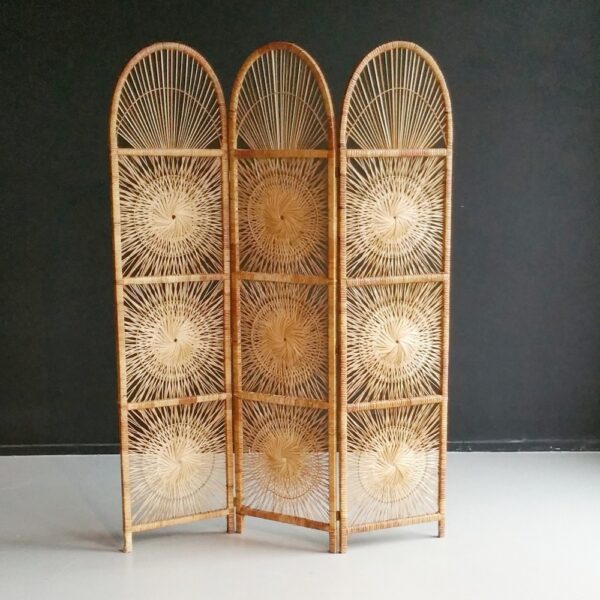 Handmade Rattan Partitions | Rattan Screen | Rattan Room Divider