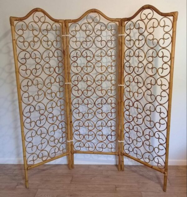 Handmade Rattan Partitions | Rattan Screen | Rattan Room Divider