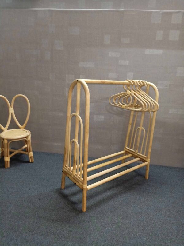 Handmade Rattan Clothing Rack and 20 Hangers - Image 4