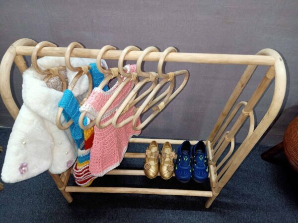 Handmade Rattan Clothing Rack and 20 Hangers - Image 11