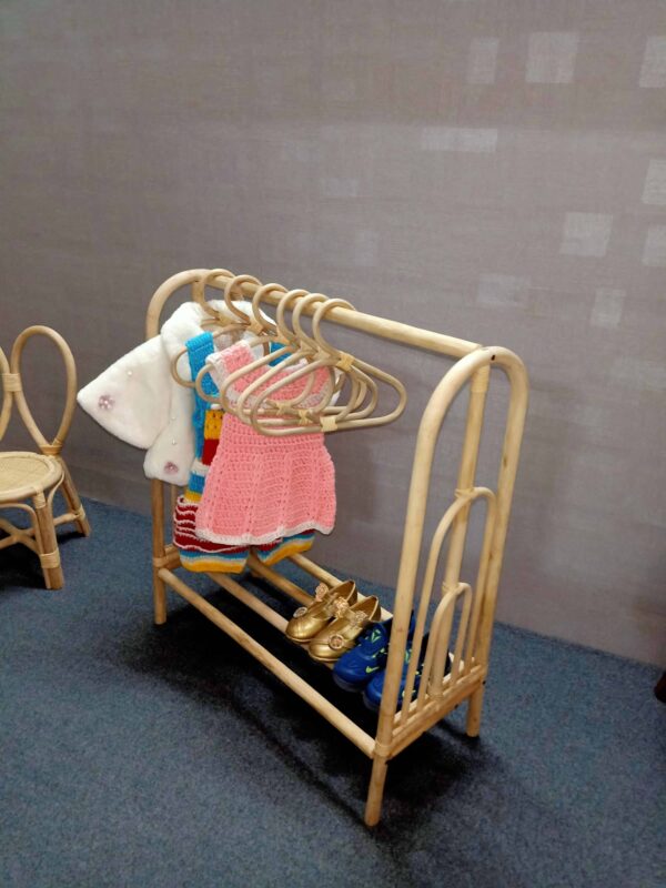 Handmade Rattan Clothing Rack and 20 Hangers - Image 13